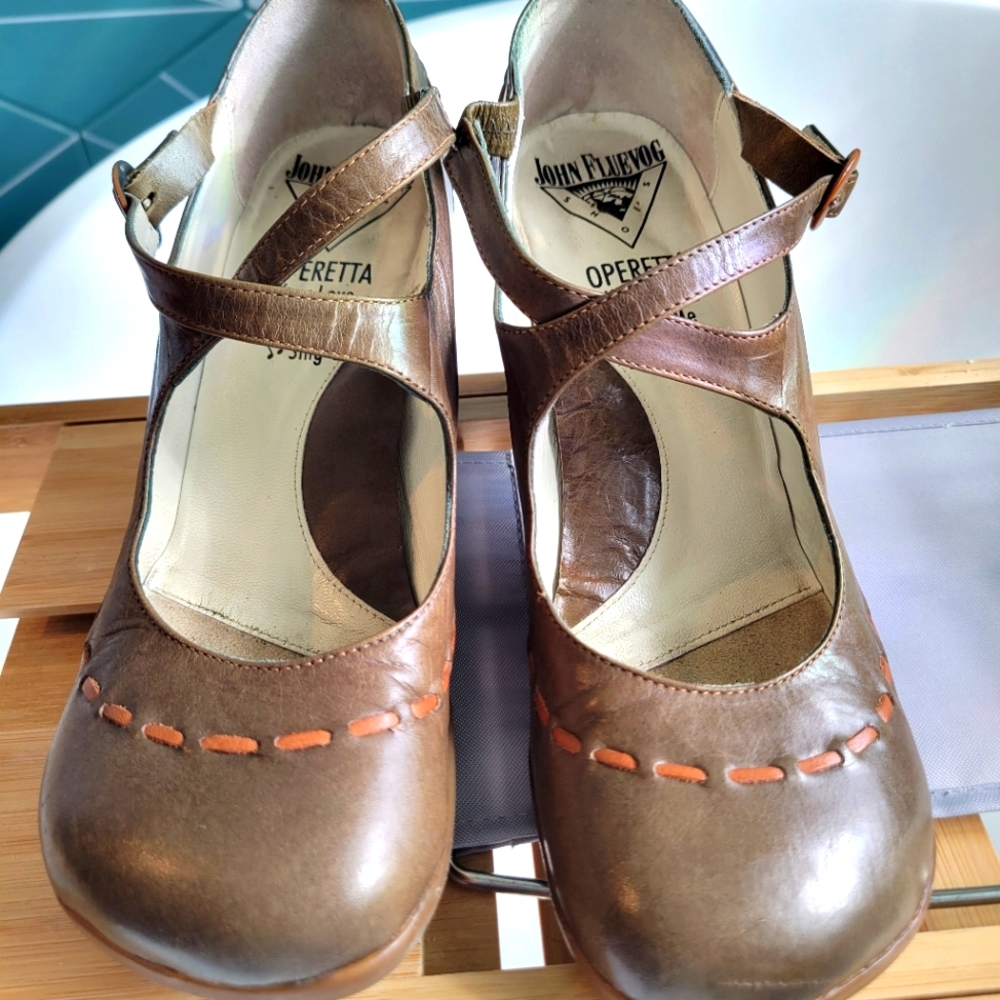 John Fluevog Operetta Malibran Sz 7.5 (7)